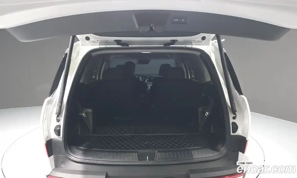 Hyundai Santa Fe 2024 2.5 Автомат в Москве № 304851, фото 17