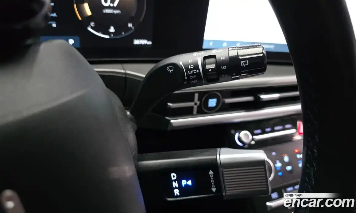 Hyundai Santa Fe 2024 2.5 Автомат в Москве № 304851, фото 9