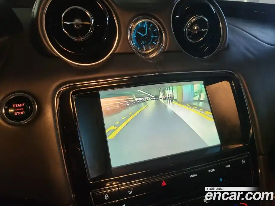 Jaguar XJ 2013 3.0 Автомат в Москве № 305146, фото 13