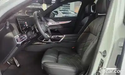 BMW 7-Series 2025 3.0 Автомат в Москве № 318103, миниатюра 11