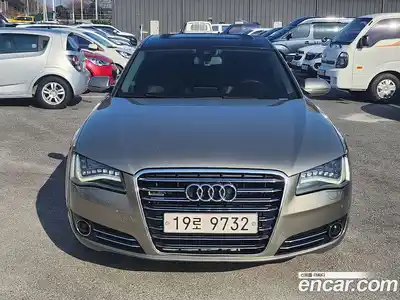 Audi A8, 2012