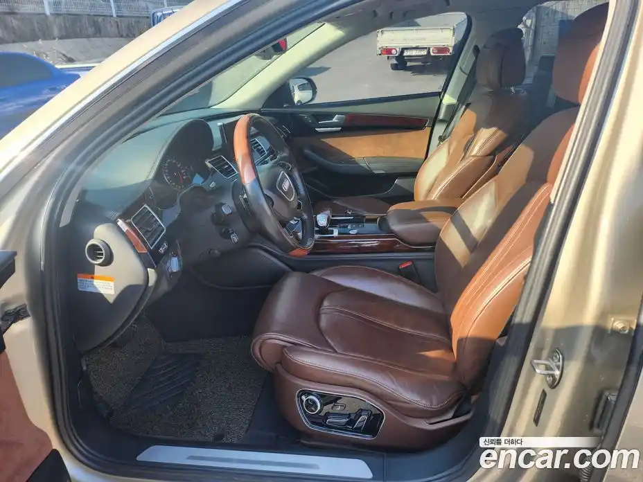 Audi A8 2012 4.2 Автомат в Москве № 325779, фото 9