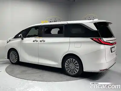 Lexus LM 2025 2.4 Автомат в Москве № 334388, миниатюра 2