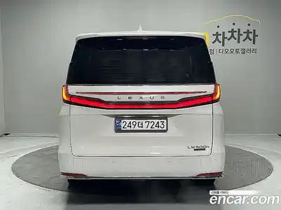 Lexus LM 2025 2.4 Автомат в Москве № 334388, миниатюра 4