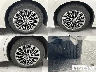 Lexus LM 2025 2.4 Автомат в Москве № 334388, миниатюра 5