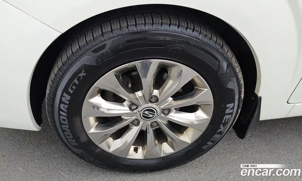 SsangYong Korando 2017 2.2 Автомат в Москве № 341615, фото 10