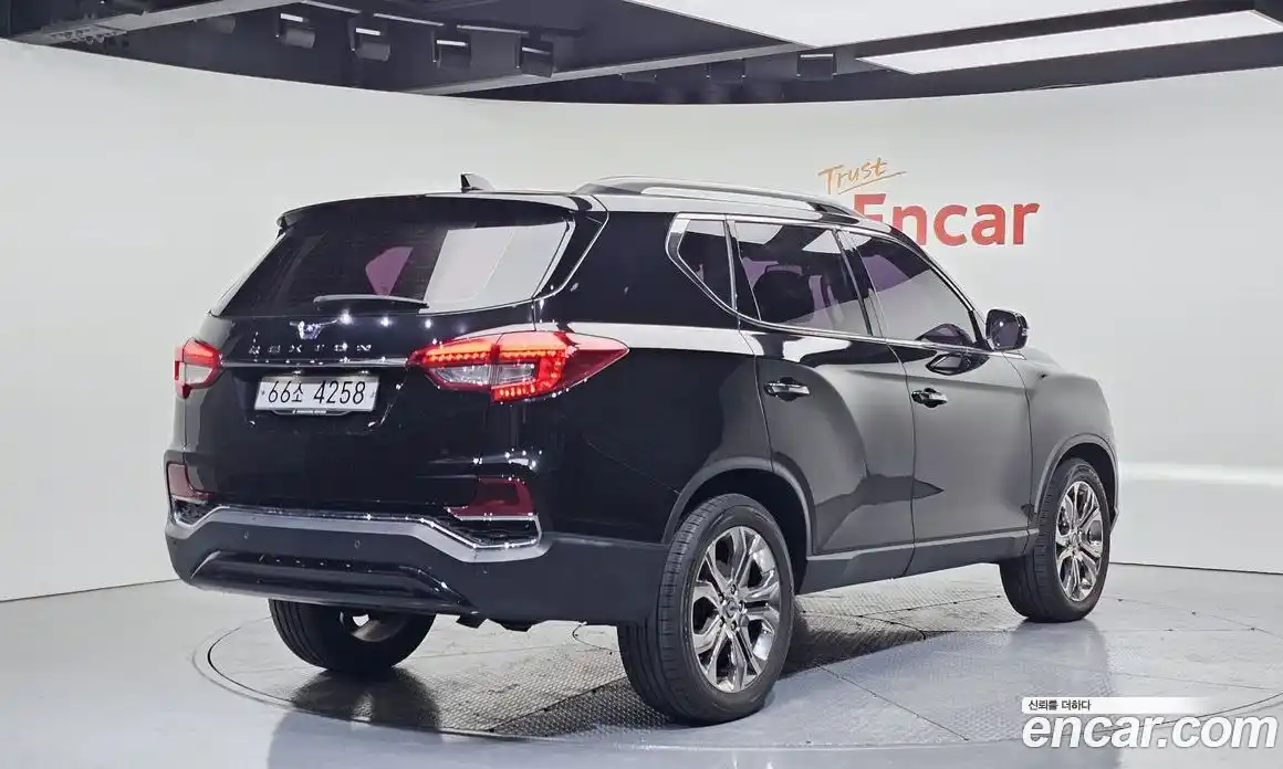 SsangYong Rexton 2018 2.2 Автомат в Москве № 341861, фото 6