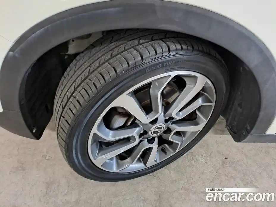 SsangYong TIBOLI 2016 1.6 Автомат в Москве № 34631, фото 5