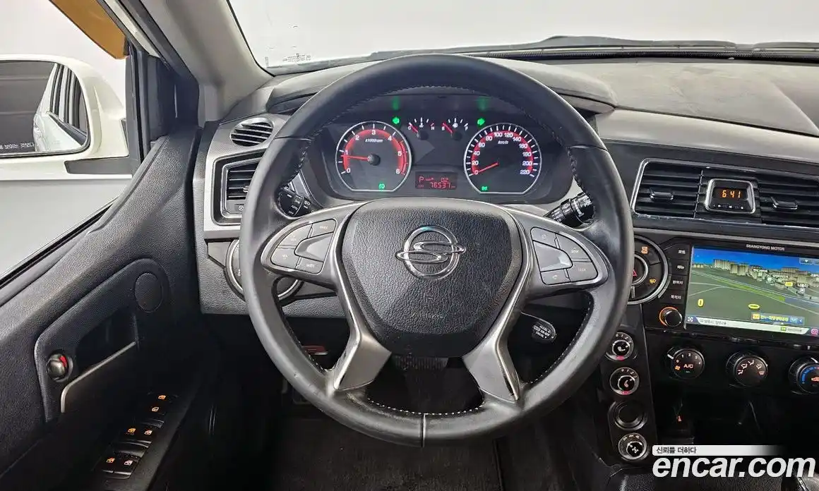 SsangYong Korando 2016 2.0 Автомат в Москве № 35193, фото 15