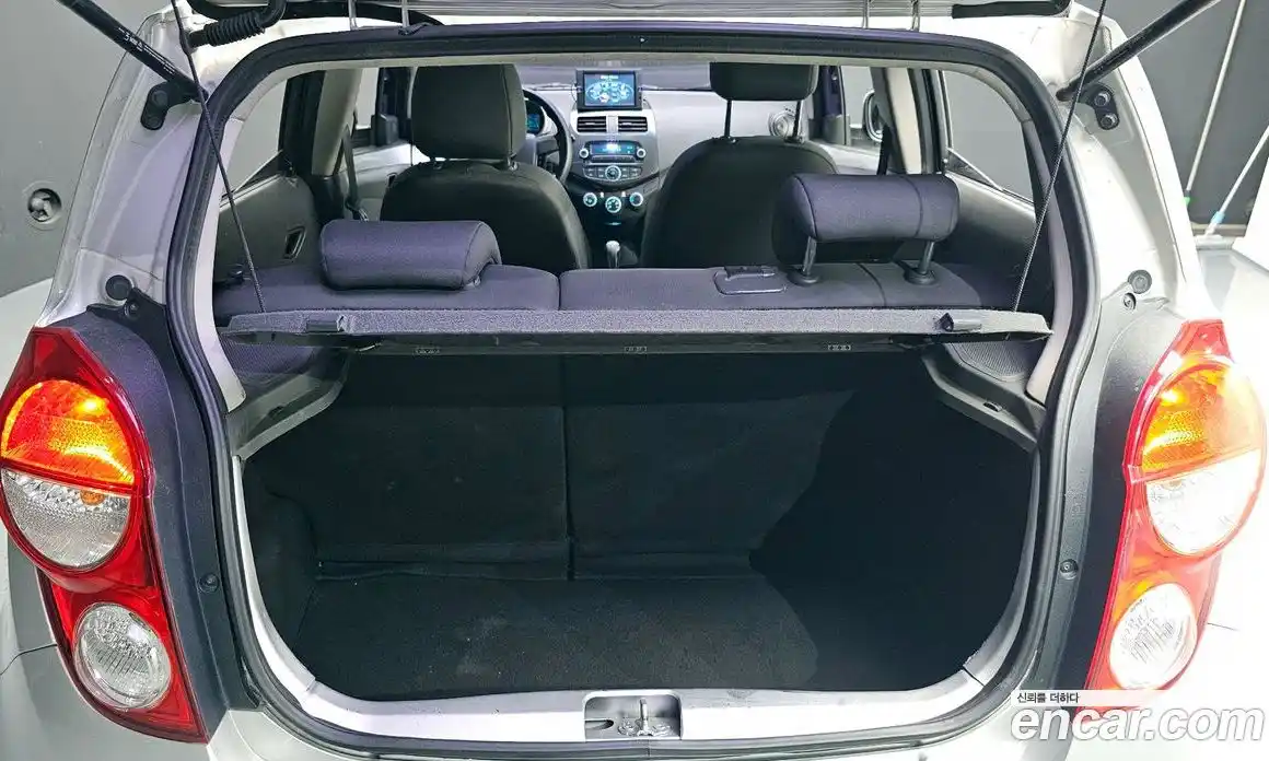 Chevrolet Spark 2014 1.0 Механическая в Москве № 36828, фото 20