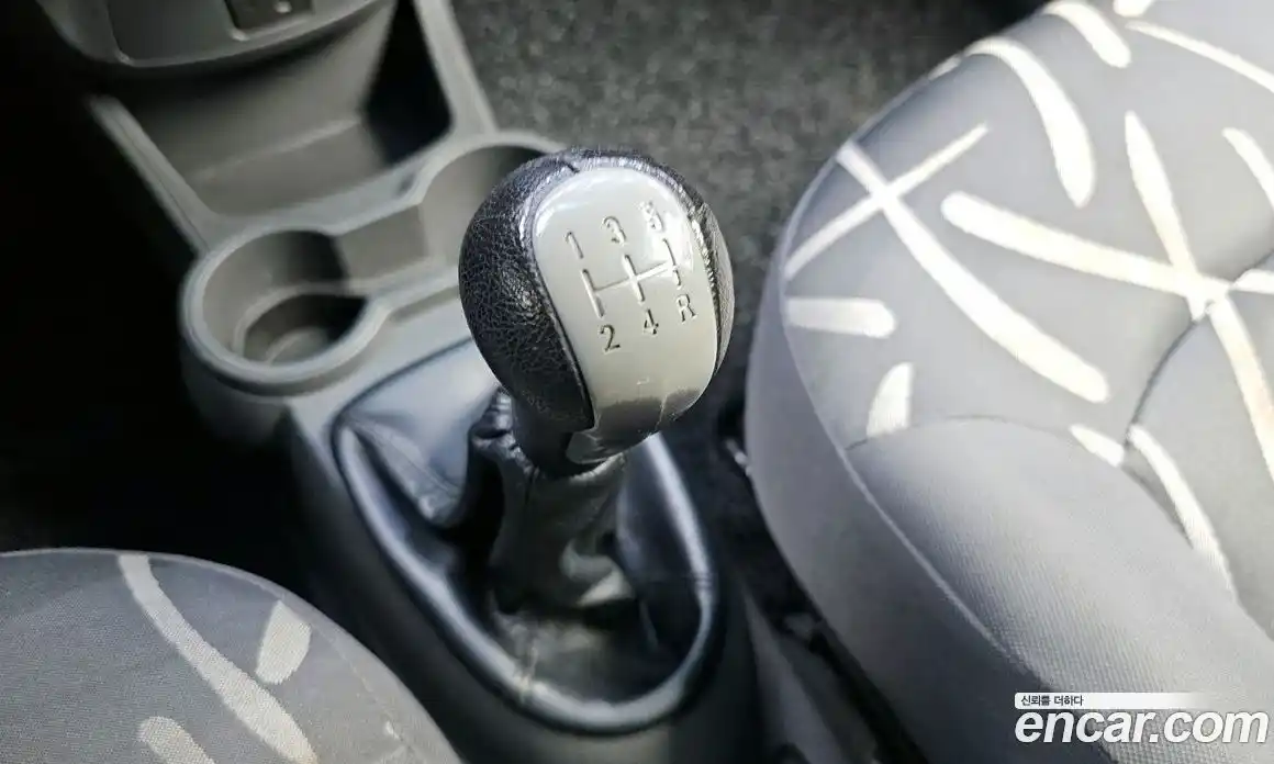 Chevrolet Spark 2014 1.0 Механическая в Москве № 36828, фото 9