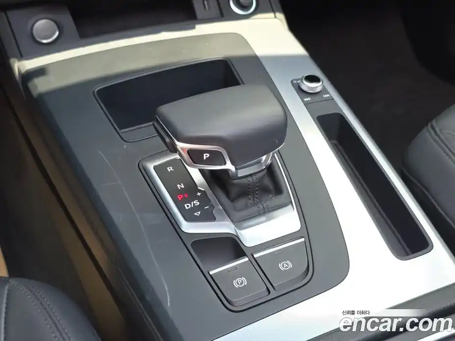 Audi Q5 2022 2.0 Автомат в Москве № 373436, фото 12