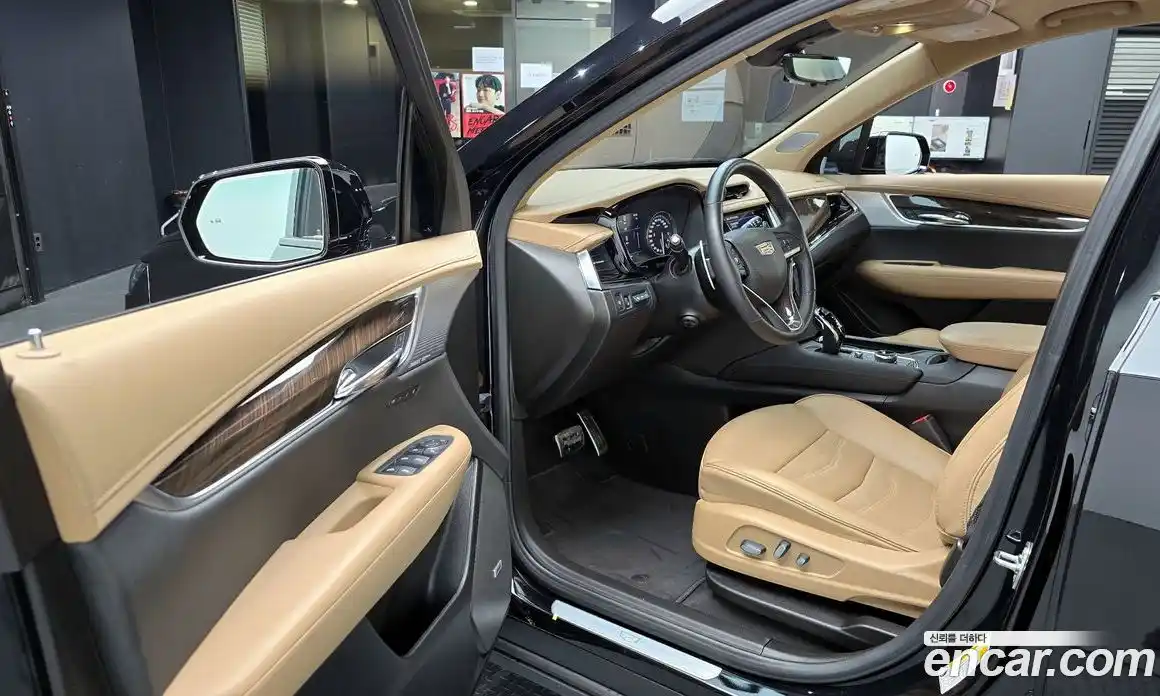 Cadillac XT6 2024 3.6 Автомат в Москве № 386993, фото 11