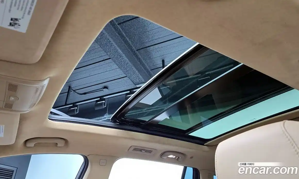 Cadillac XT6 2024 3.6 Автомат в Москве № 386993, фото 18