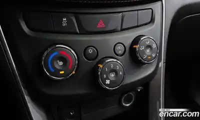 Chevrolet Trax 2021 1.4 Автомат в Москве № 38949, миниатюра 11