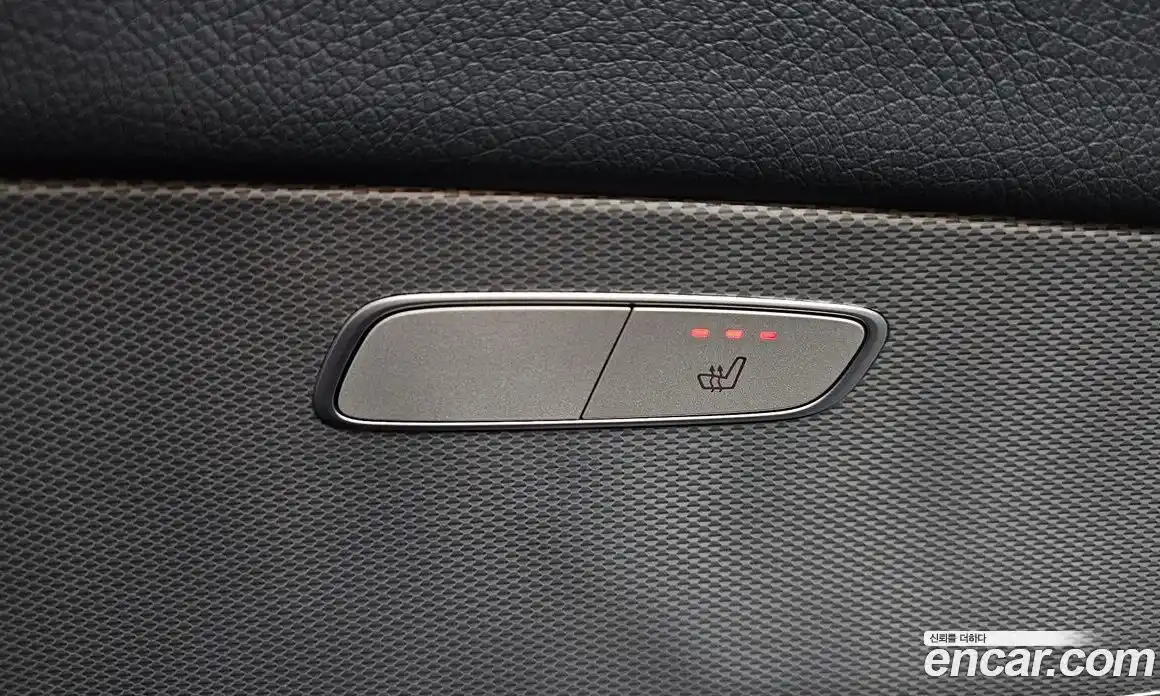 Mercedes-Benz E-Class 2018 2.0 Автомат в Москве № 390738, фото 18