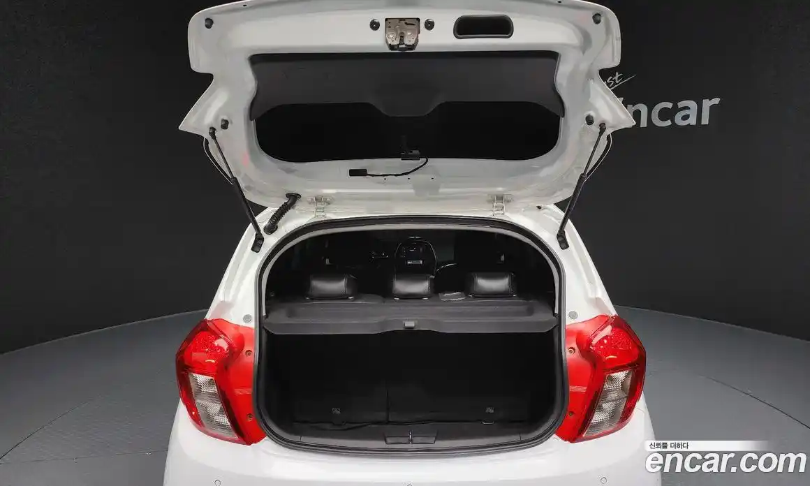 Chevrolet Spark 2018 1.0 Автомат в Москве № 39143, фото 20