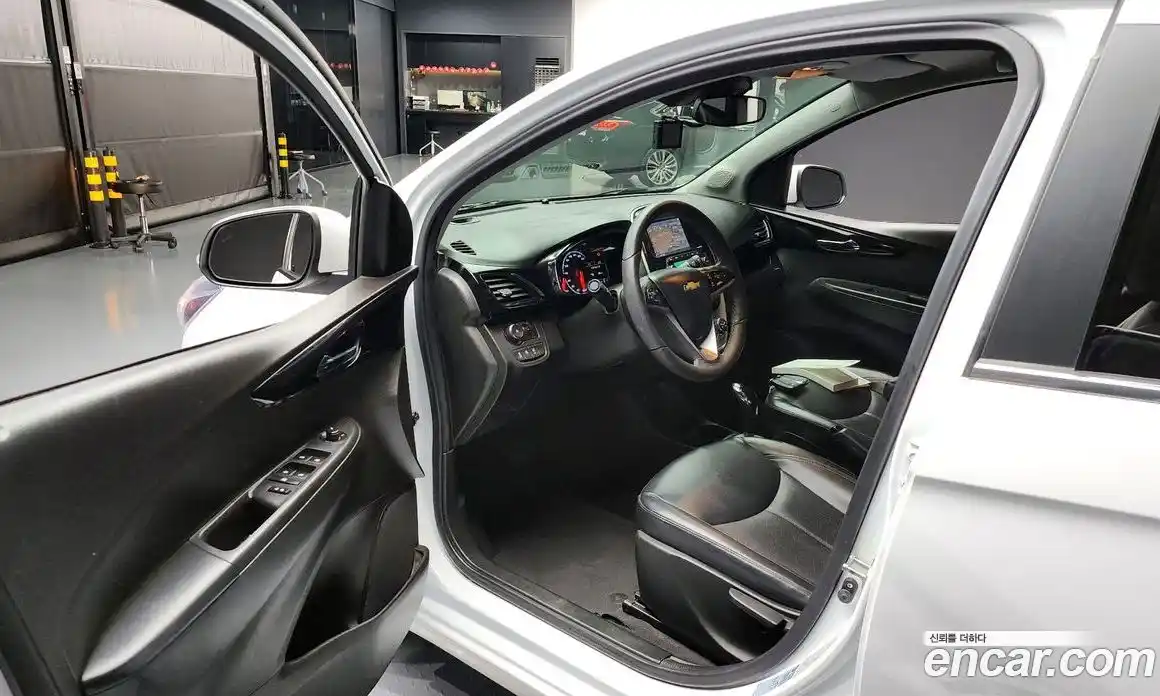 Chevrolet Spark 2018 1.0 Автомат в Москве № 39143, фото 10