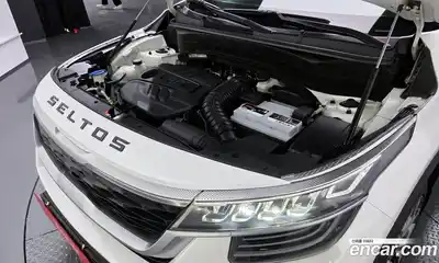 Kia Seltos 2020 1.6 Автомат в Москве № 404172, миниатюра 5