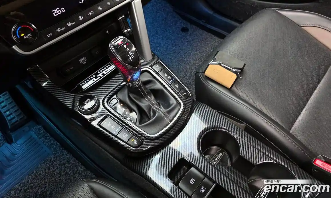 Kia Seltos 2020 1.6 Автомат в Москве № 404172, фото 8