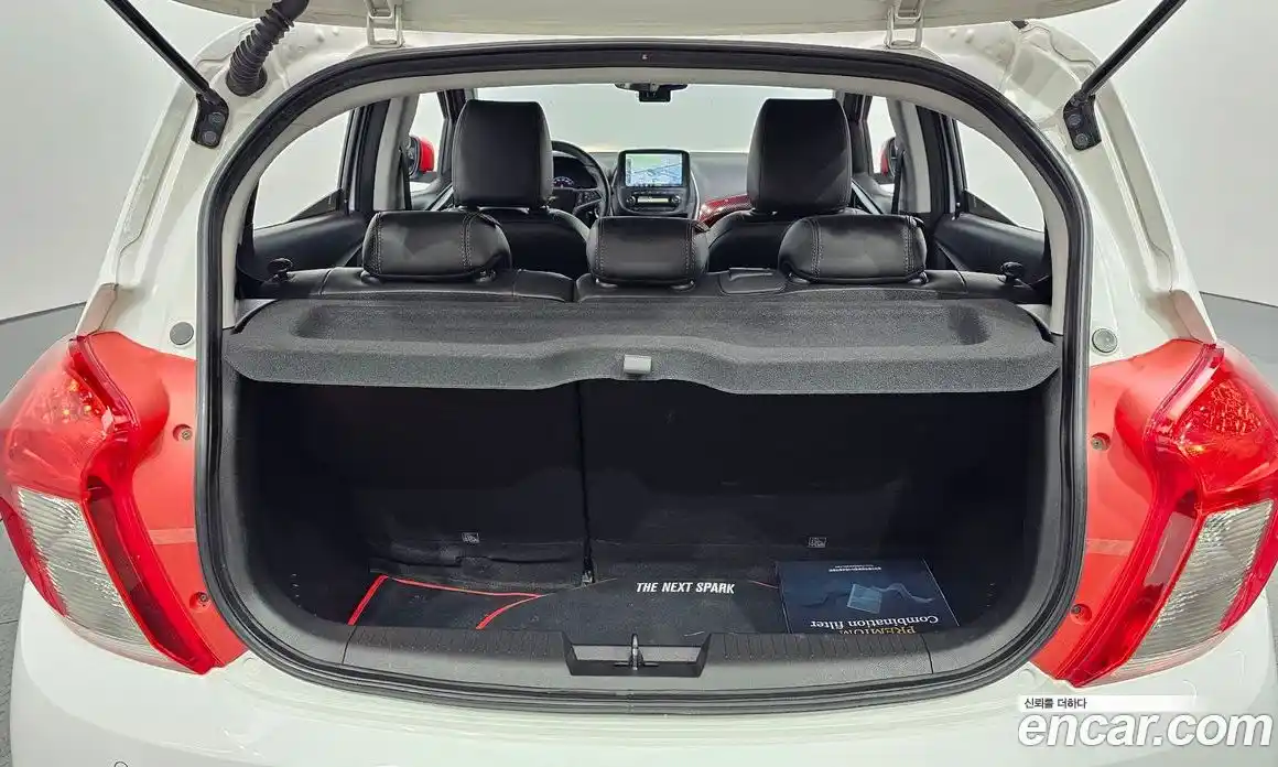 Chevrolet Spark 2016 1.0 Автомат в Москве № 40480, фото 14