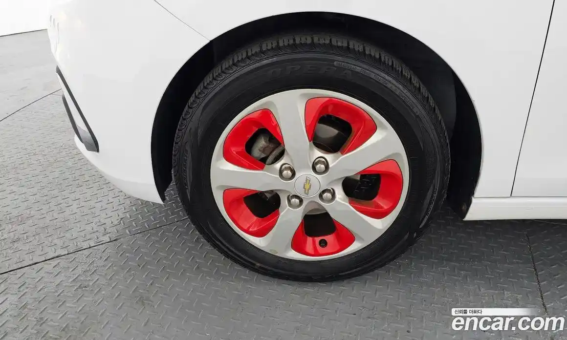 Chevrolet Spark 2016 1.0 Автомат в Москве № 40480, фото 17