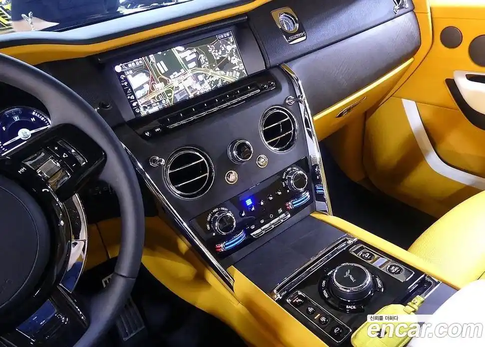 Rolls-Royce Cullinan 2024 6.7 Автомат в Москве № 407307, фото 12