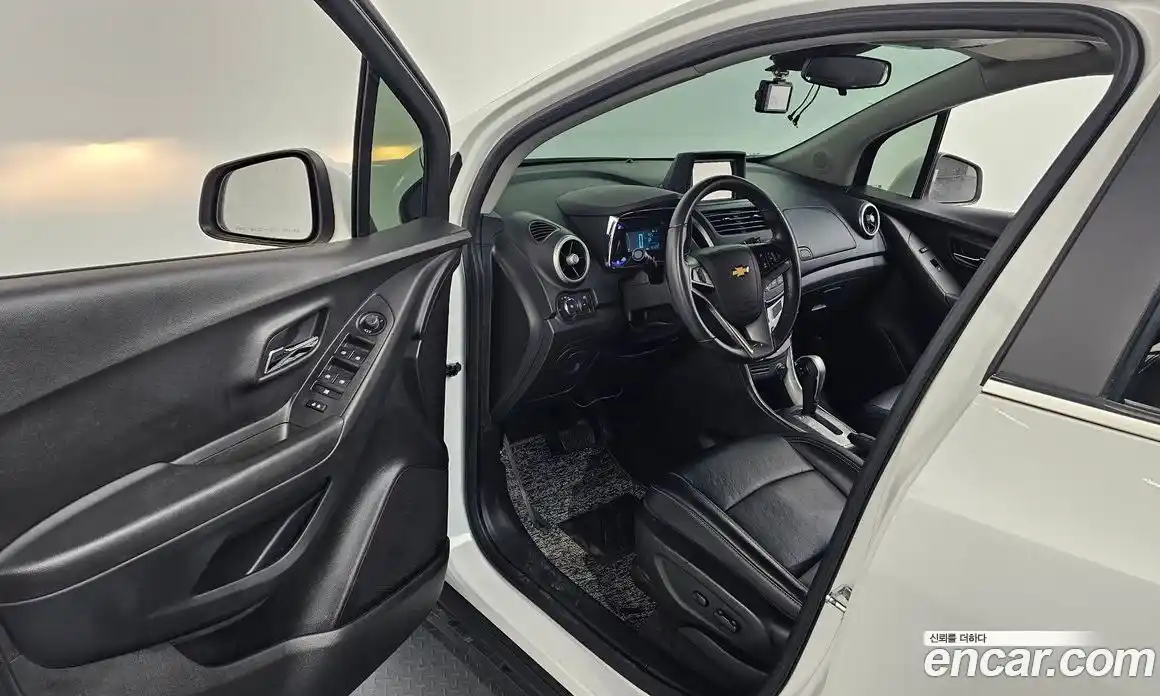 Chevrolet Trax 2016 1.6 Автомат в Москве № 40964, фото 15