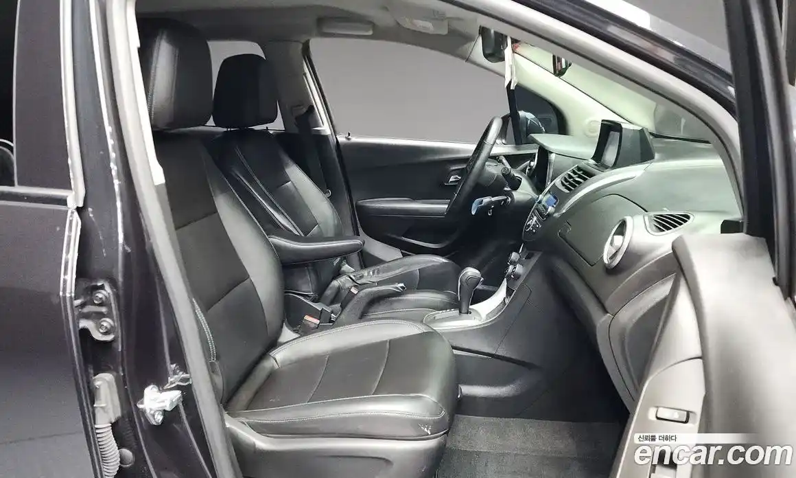 Chevrolet Trax 2015 1.4 Автомат в Москве № 41019, фото 10