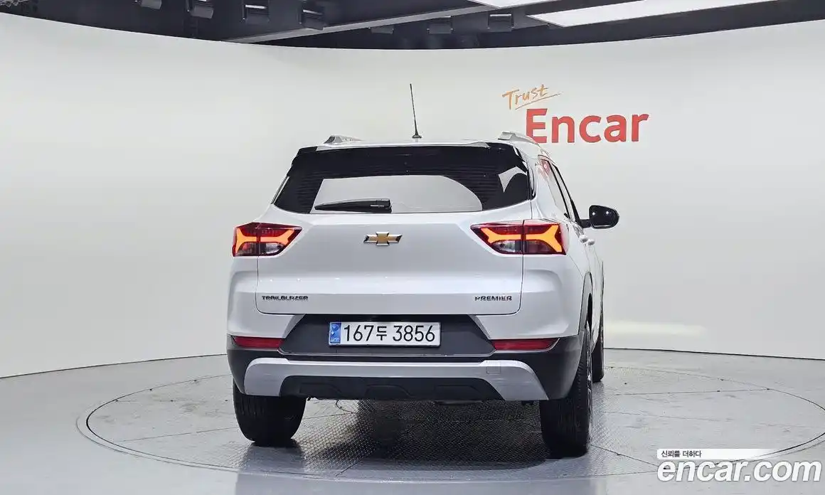 Chevrolet TrailBlazer 2023 1.3 Автомат в Москве № 411295, фото 4