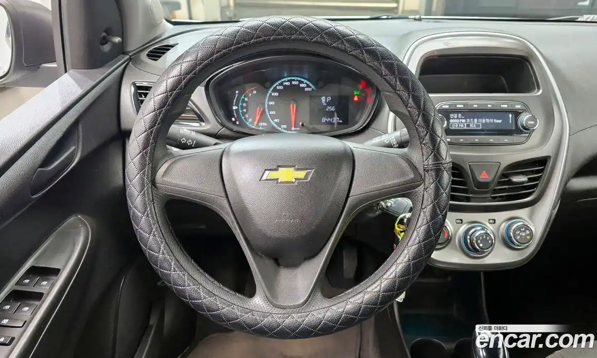 Chevrolet Spark 2017 1.0 Автомат в Москве № 41285, фото 18