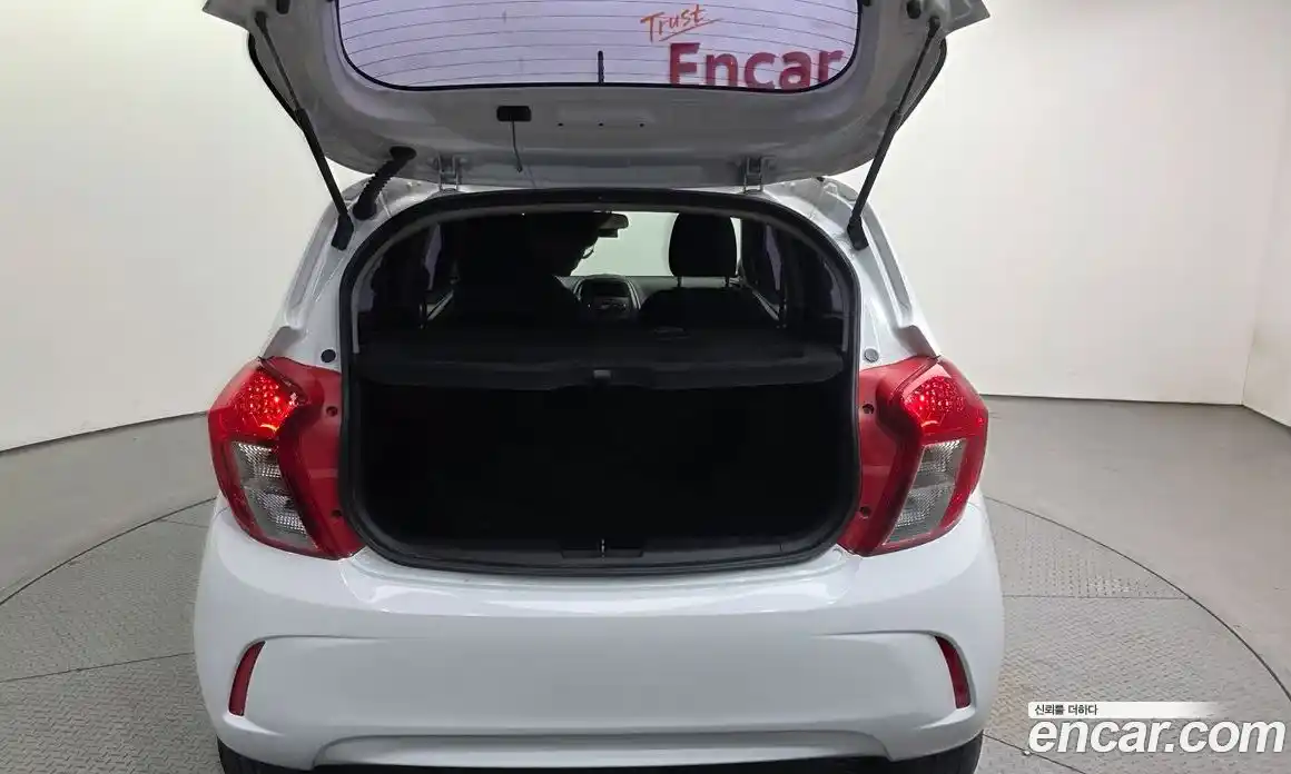 Chevrolet Spark 2017 1.0 Автомат в Москве № 41285, фото 20