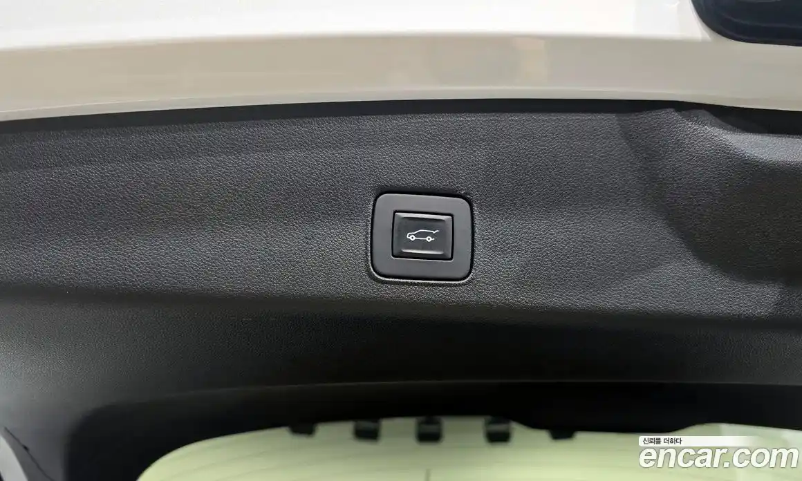 Chevrolet TrailBlazer 2021 1.3 Автомат в Москве № 42037, фото 10