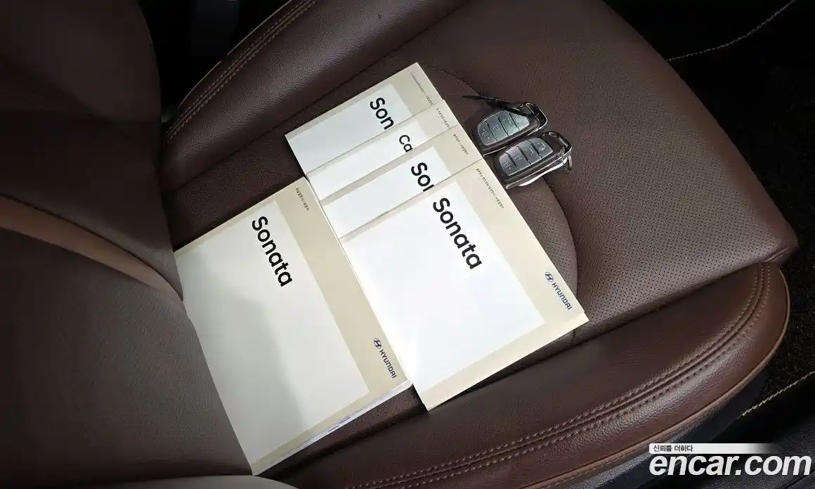 Hyundai Sonata 2018 2.0 Автомат в Москве № 43503, фото 19