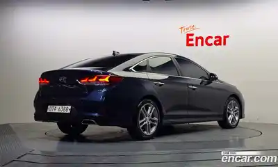 Hyundai Sonata 2018 2.0 Автомат в Москве № 43503, миниатюра 2