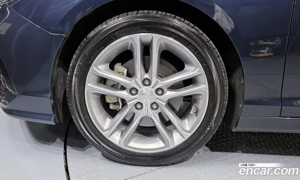 Hyundai Sonata 2018 2.0 Автомат в Москве № 43503, фото 5