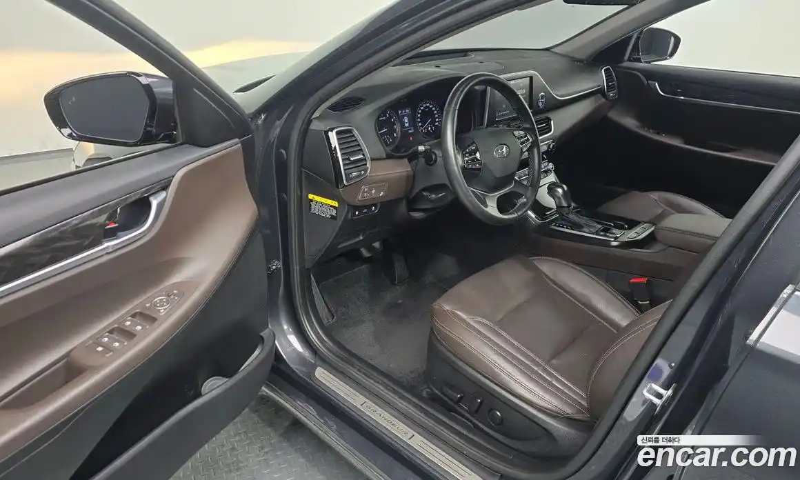 Hyundai Grandeur 2019 2.4 Автомат в Москве № 43983, фото 14