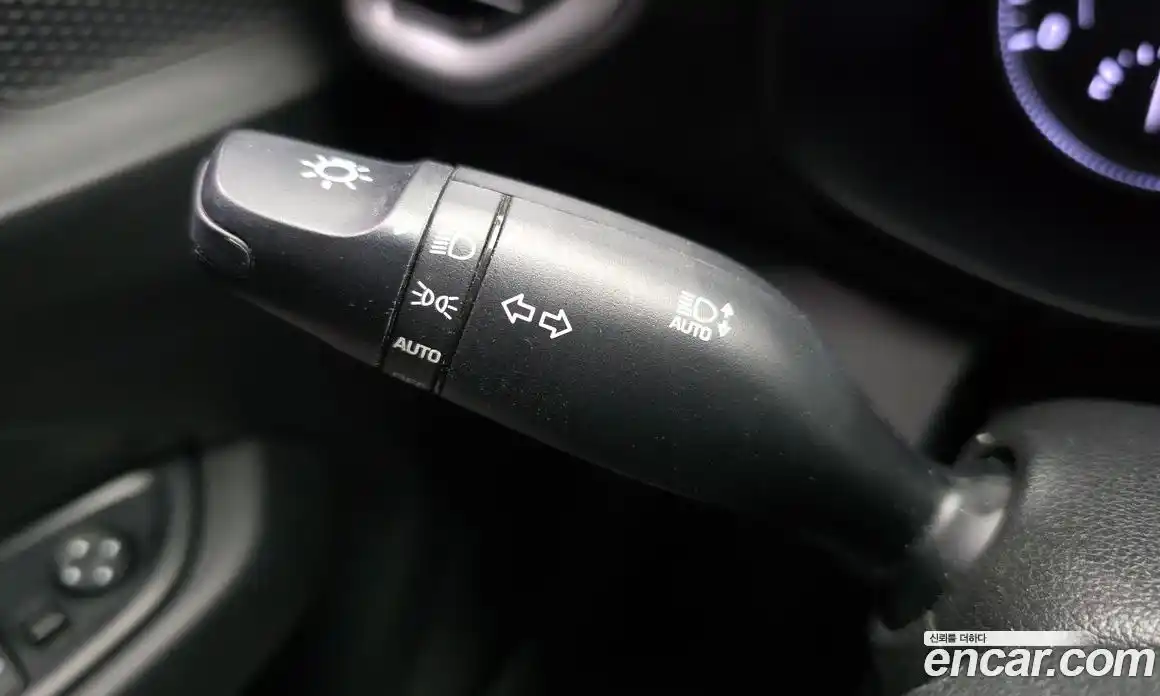 Hyundai Venue 2020 1.6 Автомат в Москве № 44282, фото 17