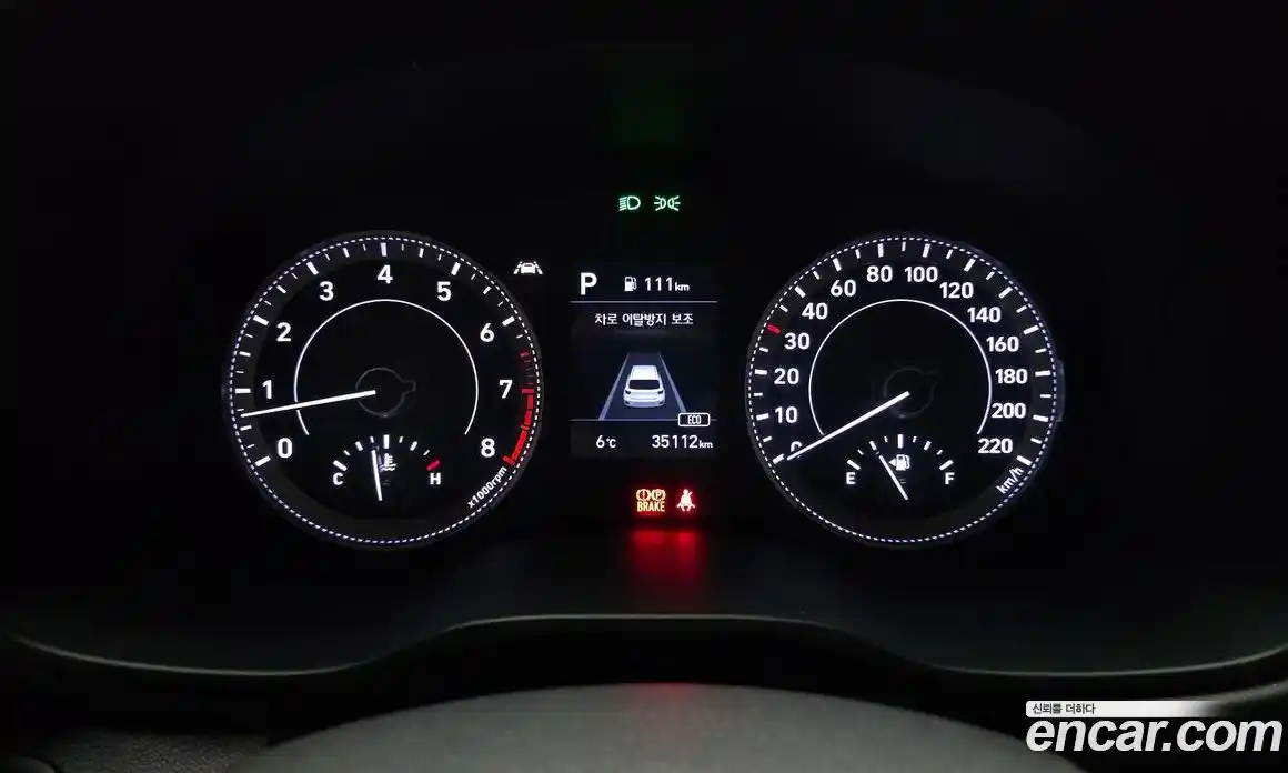 Hyundai Venue 2020 1.6 Автомат в Москве № 44282, фото 20