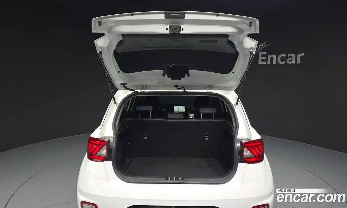 Hyundai Venue 2020 1.6 Автомат в Москве № 44282, фото 9