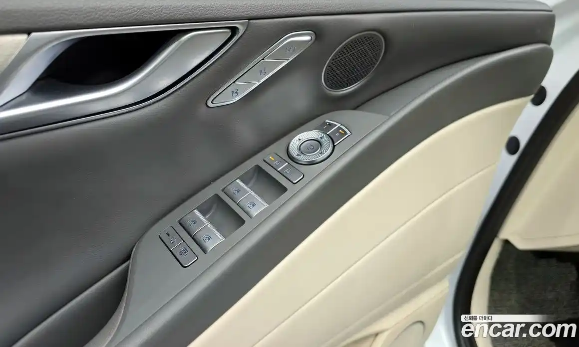 Genesis G80 2025 2.5 Автомат в Москве № 57581, фото 10