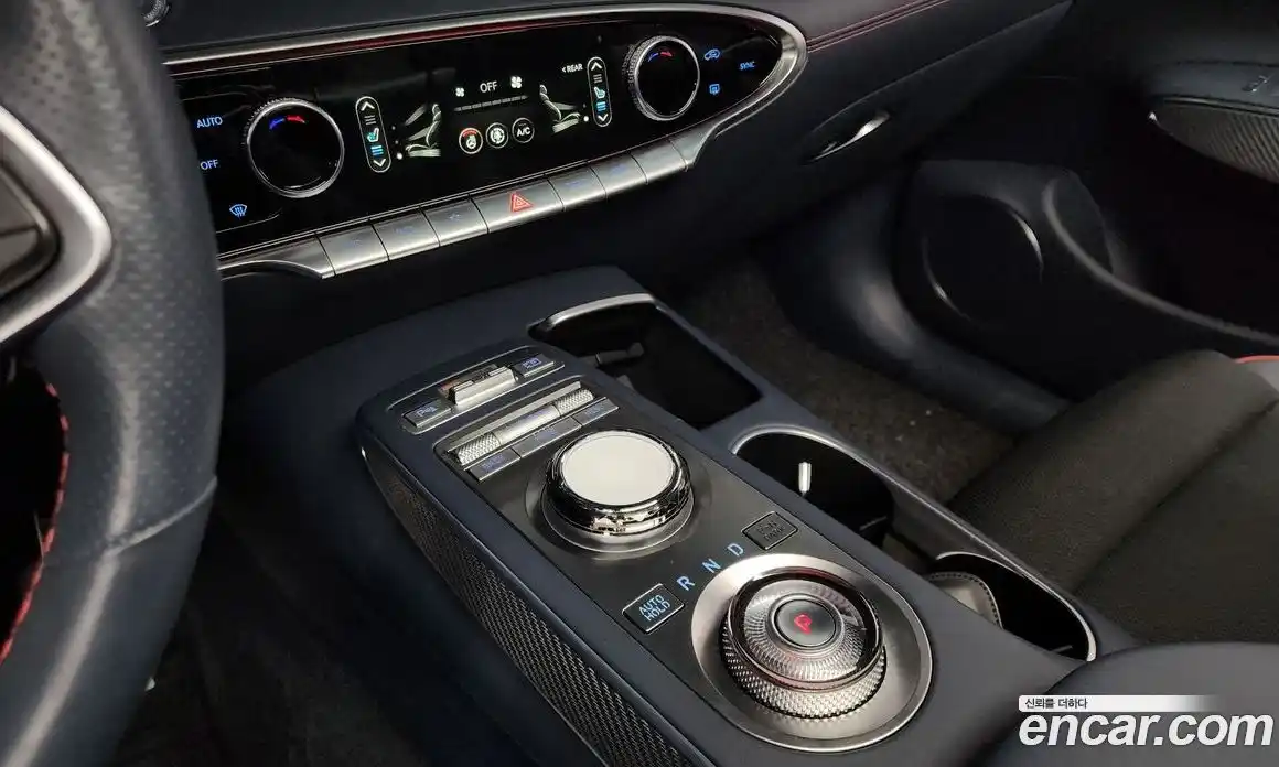 Genesis GV70 2023 2.5 Автомат в Москве № 58348, фото 10