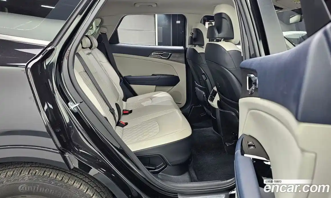 Kia Sportage 2023 1.6 Автомат в Москве № 59923, фото 19