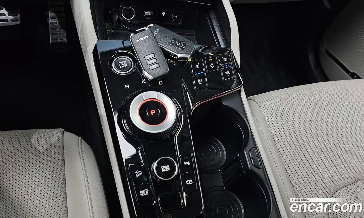 Kia Sportage 2023 1.6 Автомат в Москве № 59923, фото 8