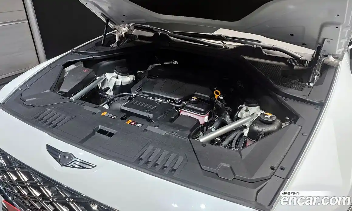 Genesis GV80 2024 2.5 Автомат в Москве № 75668, фото 16