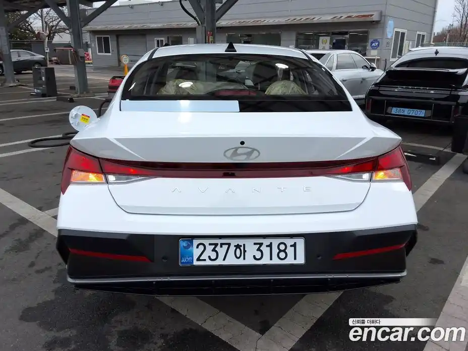 Hyundai Avante 2026 1.6 Автомат в Москве № 7767, фото 4