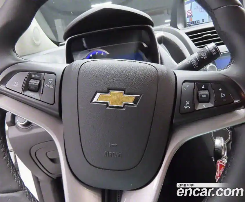 Chevrolet Trax 2015 1.4 Автомат в Москве № 84864, фото 16