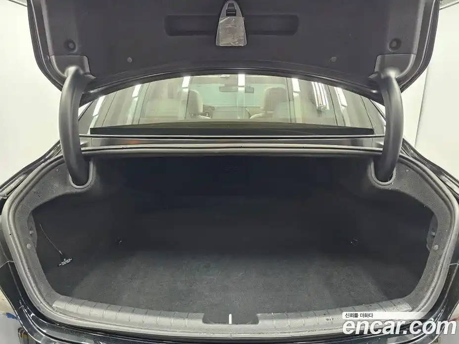 Hyundai Grandeur 2022 3.3 Автомат в Москве № 90621, фото 18