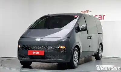 Hyundai Staria, 2025