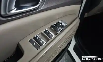 Kia Canival 2024 1.6 Автомат в Москве № 9861, миниатюра 4